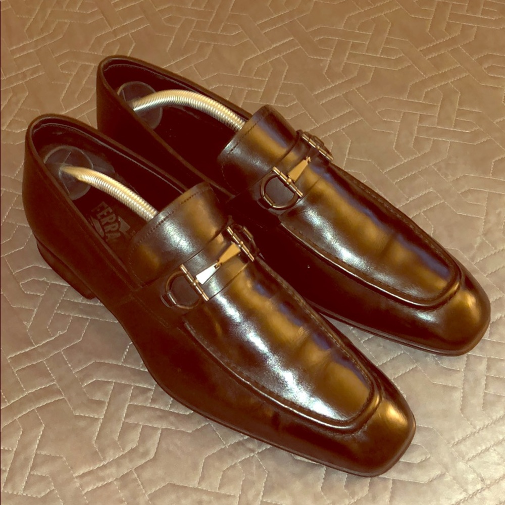 Salvatore Ferragamo black loafers. Size 9.5